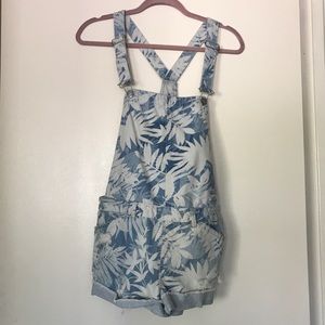 Palm leaf printed denim short overalls 🌟 sale